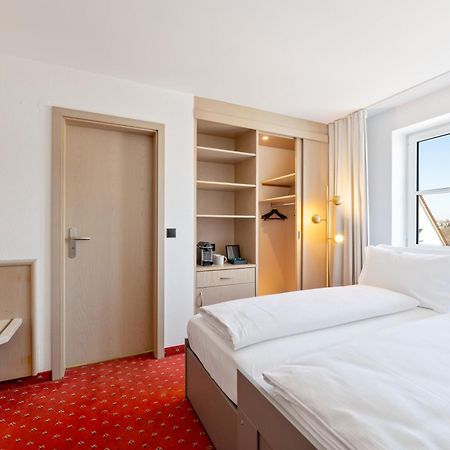 Steiners Hotel Airport-Messe Stuttgart Eksteriør billede