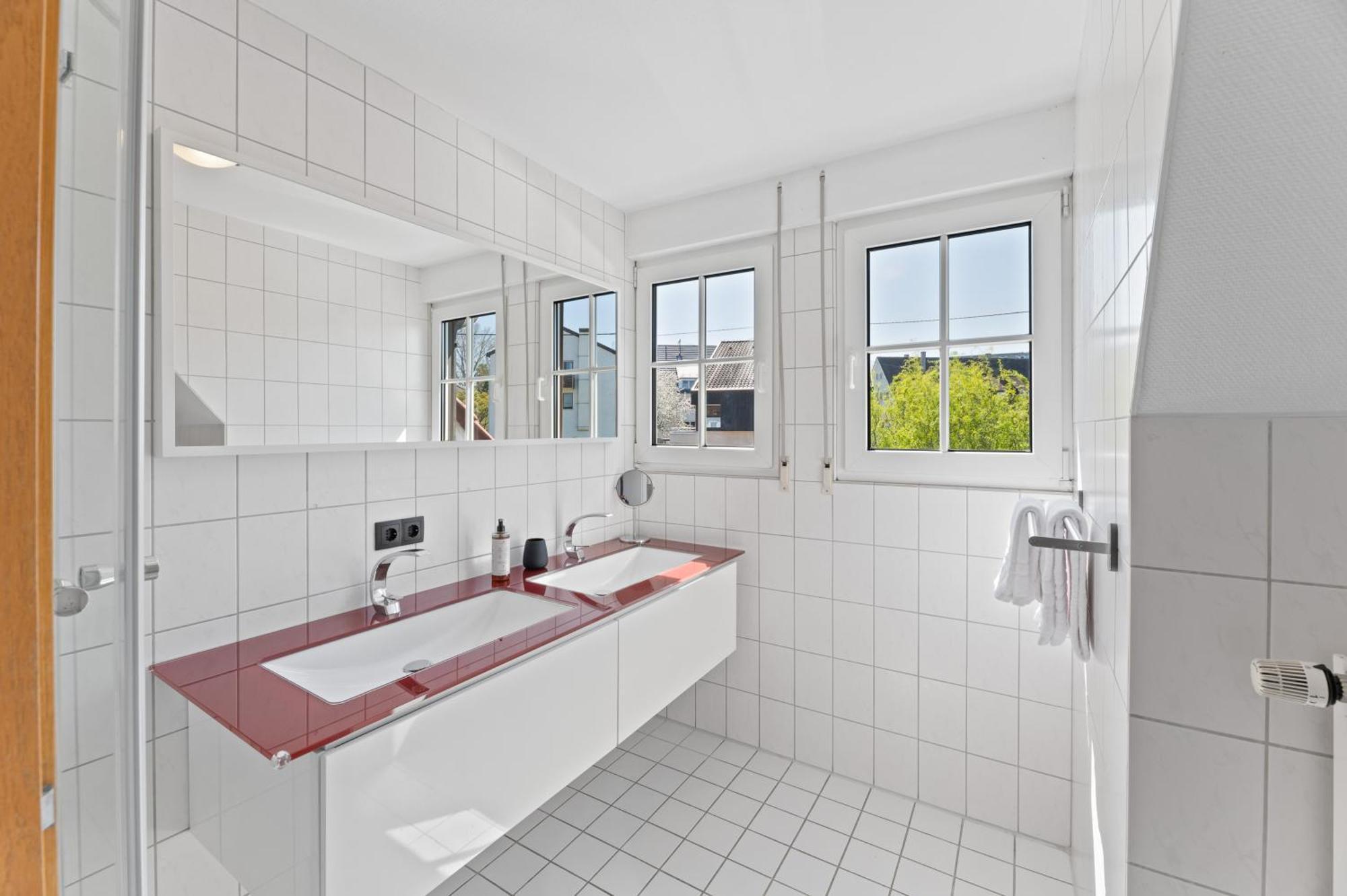 Steiners Hotel Airport-Messe Stuttgart Eksteriør billede