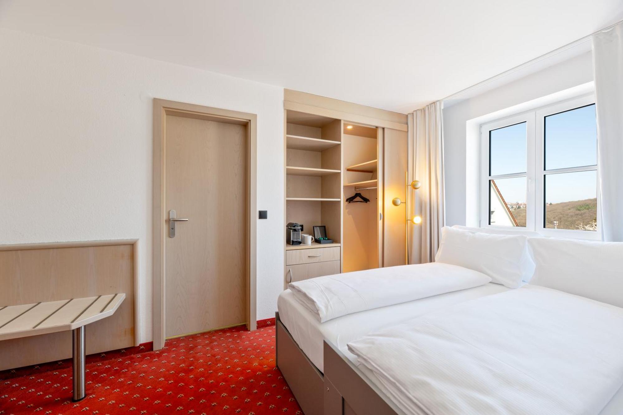 Steiners Hotel Airport-Messe Stuttgart Eksteriør billede