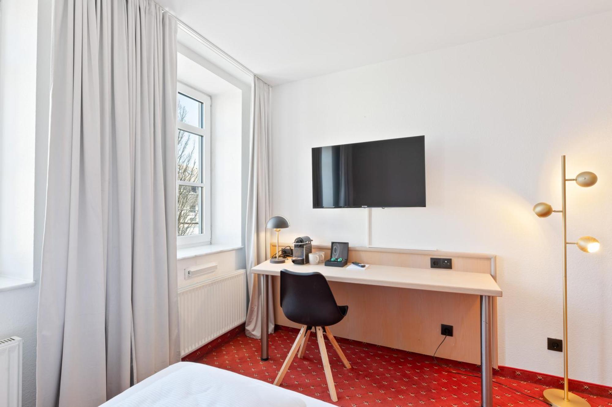 Steiners Hotel Airport-Messe Stuttgart Eksteriør billede