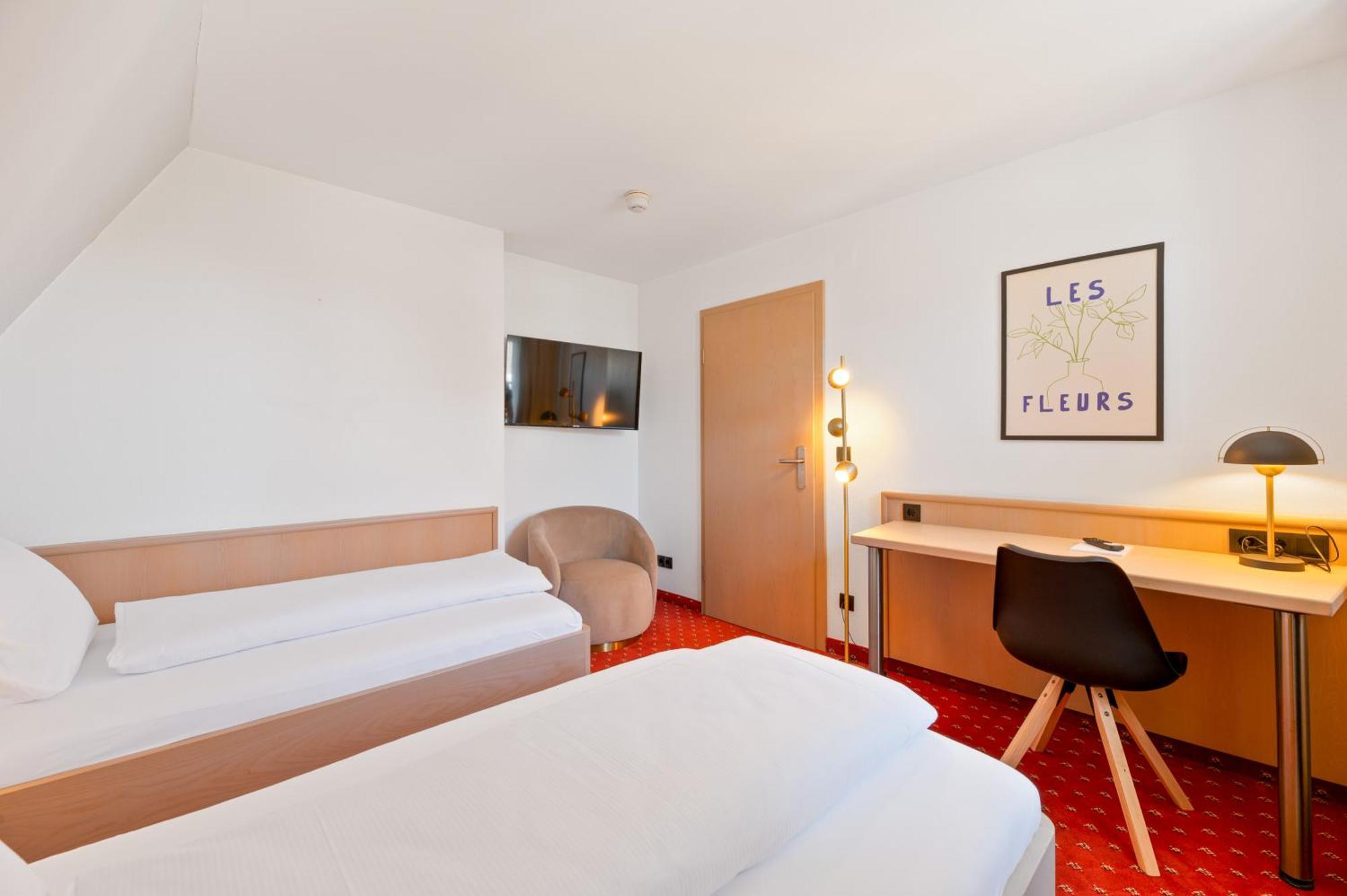 Steiners Hotel Airport-Messe Stuttgart Eksteriør billede