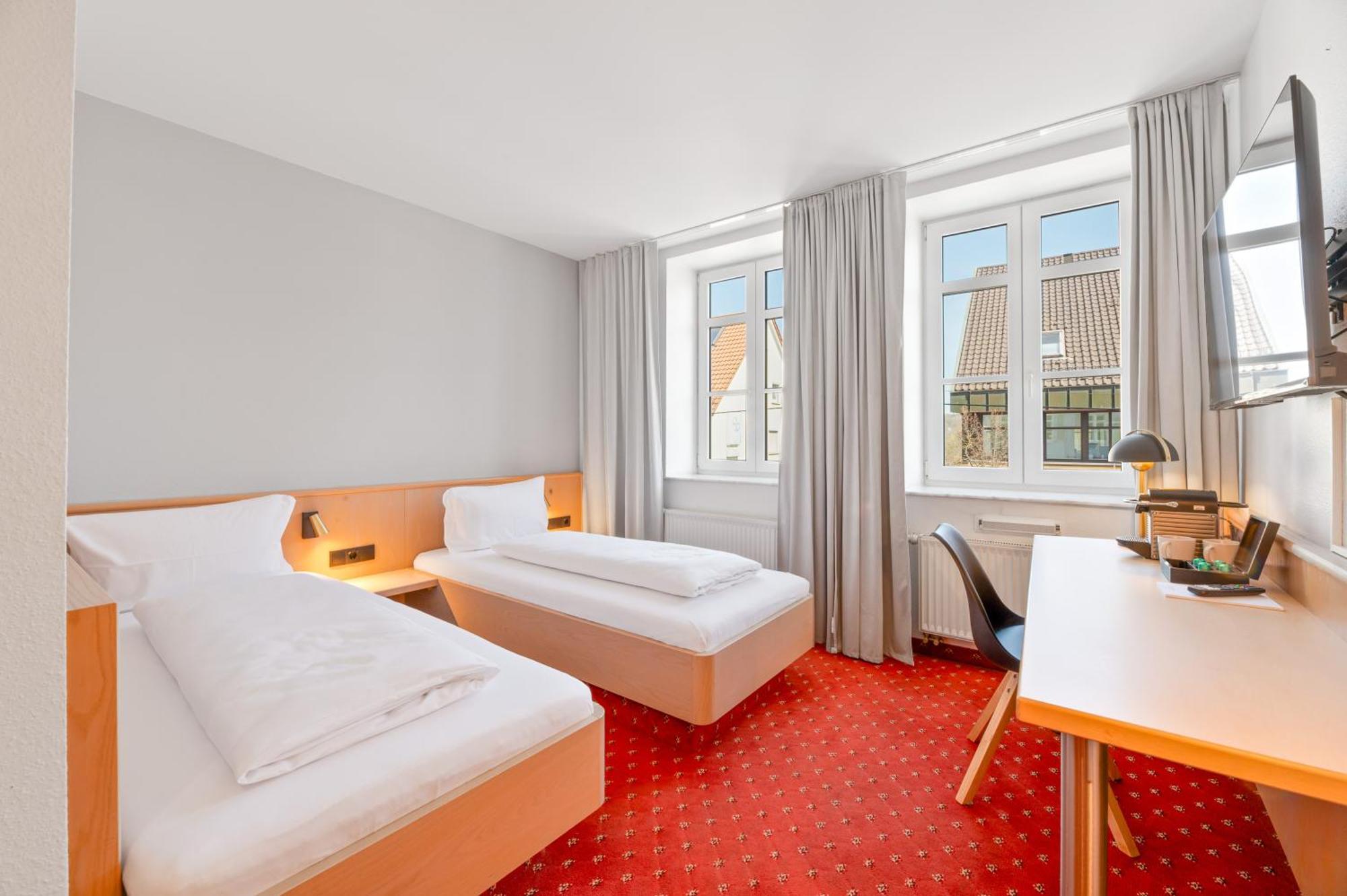 Steiners Hotel Airport-Messe Stuttgart Eksteriør billede