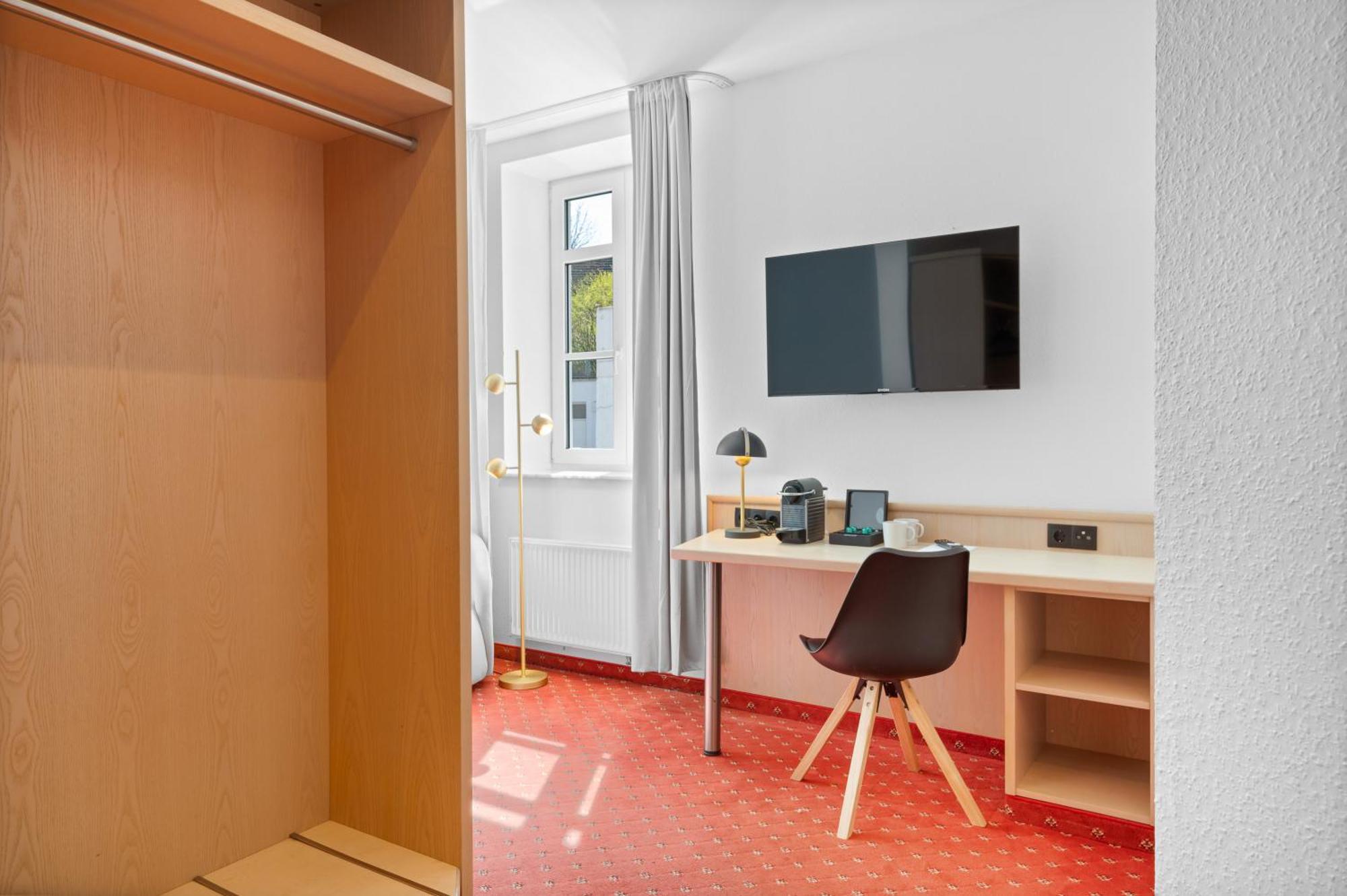 Steiners Hotel Airport-Messe Stuttgart Eksteriør billede